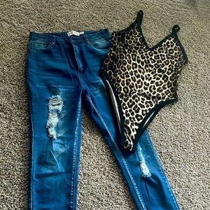 Jean high rise and bodysuit 2 pc